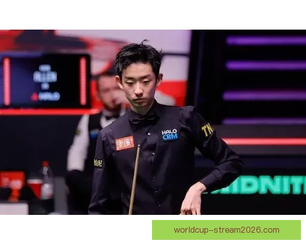 吴宜泽数据全面落后墨菲一度崩溃暂7-10落后局势堪忧